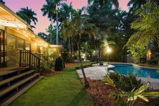 301 SW 14 Way, Fort Lauderdale, FL 33312