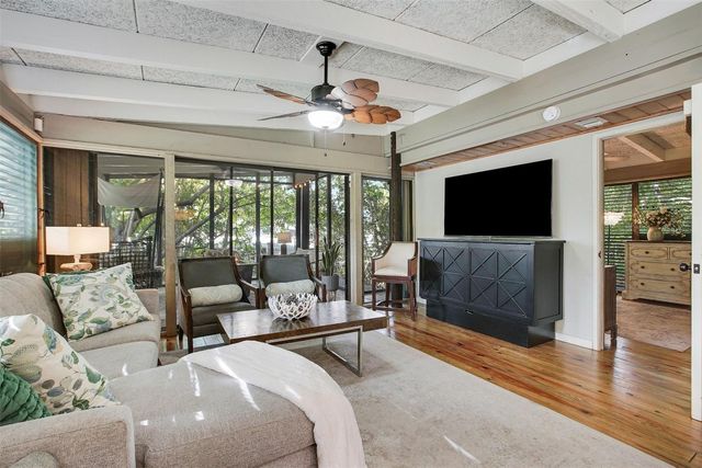 301 SW 14 Way, Fort Lauderdale, FL 33312