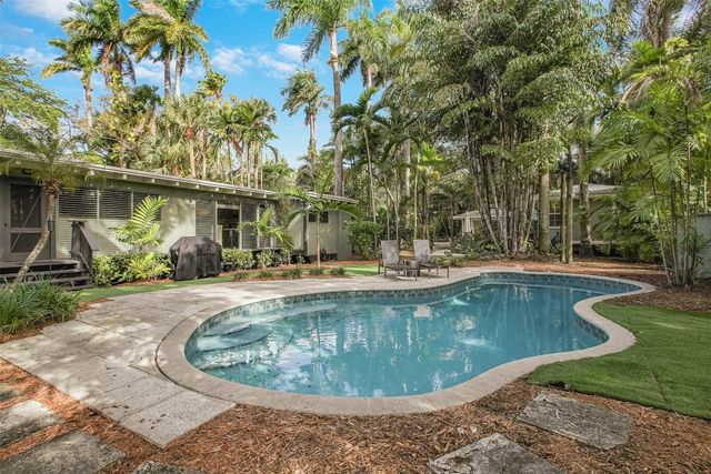 301 SW 14 Way, Fort Lauderdale, FL 33312