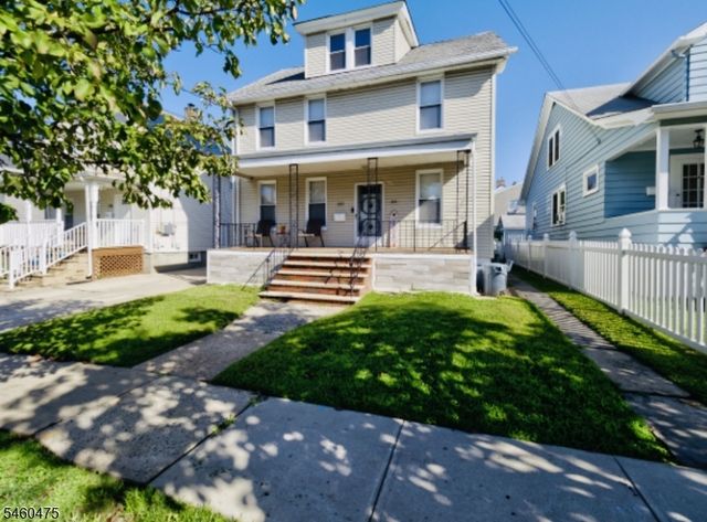 180 Monroe St, Rahway City, NJ 07065