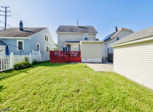 180 Monroe St, Rahway City, NJ 07065