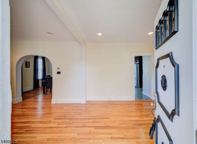 180 Monroe St, Rahway City, NJ 07065