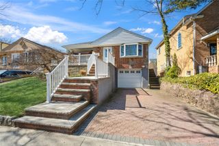 2930 Bell Boulevard, Bayside, NY 11360