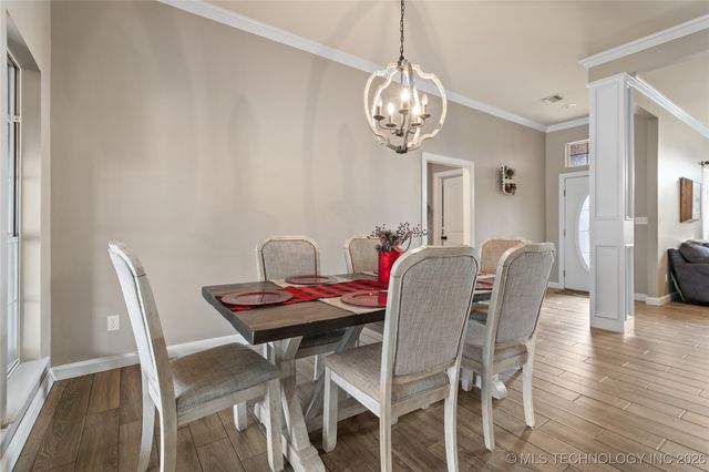 84 Glenway, Lone Grove, OK 73401