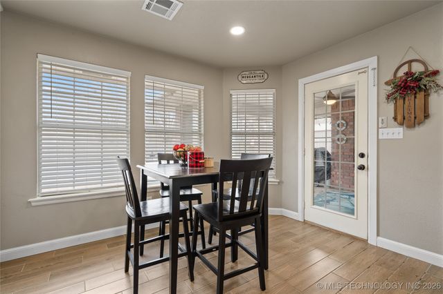 84 Glenway, Lone Grove, OK 73401