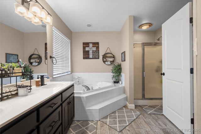 84 Glenway, Lone Grove, OK 73401