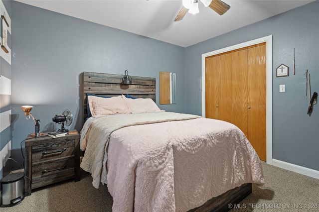 84 Glenway, Lone Grove, OK 73401