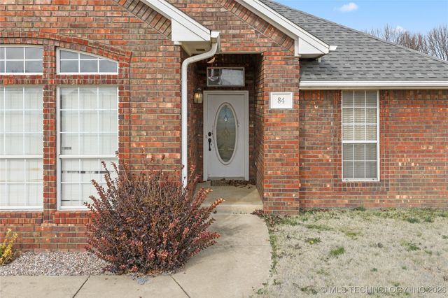 84 Glenway, Lone Grove, OK 73401