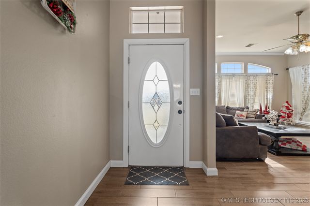 84 Glenway, Lone Grove, OK 73401