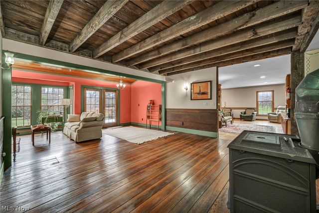 8051 Euclid Chardon Road, Kirtland, OH 44094