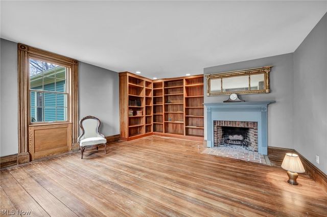 8051 Euclid Chardon Road, Kirtland, OH 44094