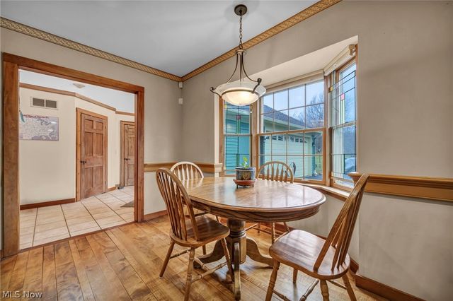 8051 Euclid Chardon Road, Kirtland, OH 44094