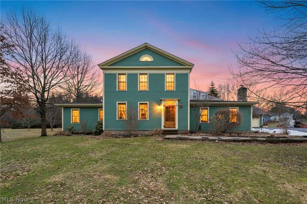 8051 Euclid Chardon Road, Kirtland, OH 44094