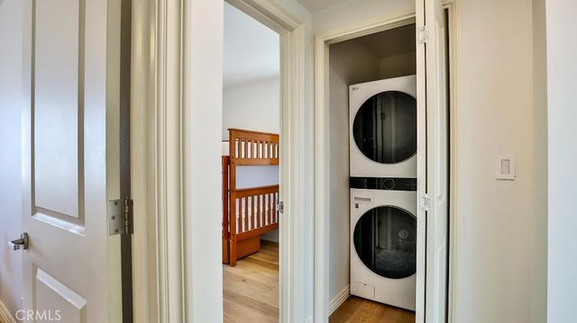 203 Frankfort Avenue, Huntington Beach, CA 92648