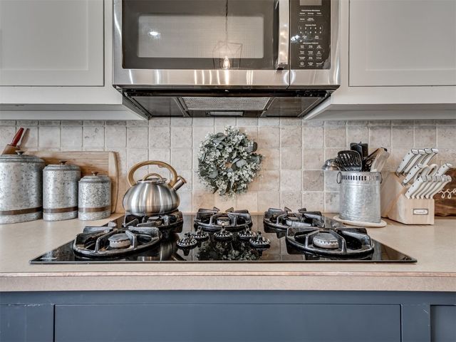 2005 Oak Circle, Piedmont, OK 73078