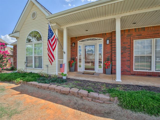 2005 Oak Circle, Piedmont, OK 73078