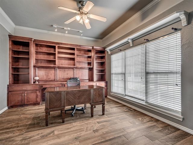 2005 Oak Circle, Piedmont, OK 73078
