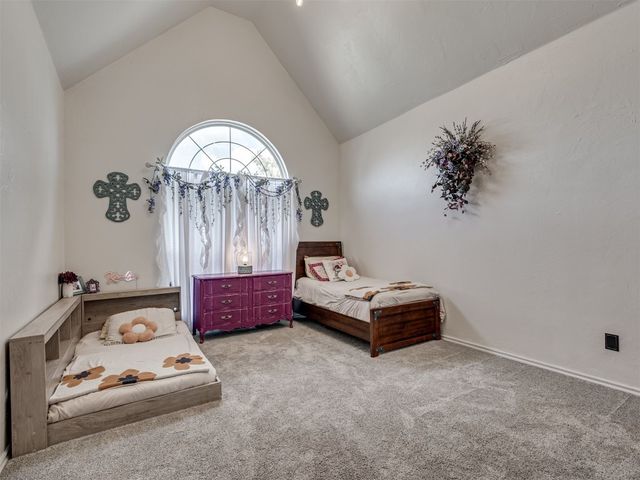 2005 Oak Circle, Piedmont, OK 73078