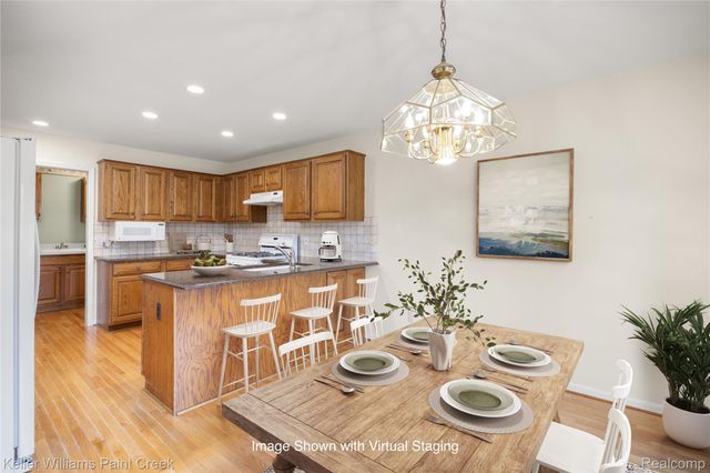 54710 Bellingham Drive, Shelby Charter Township, MI 48316
