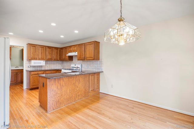 54710 Bellingham Drive, Shelby Charter Township, MI 48316