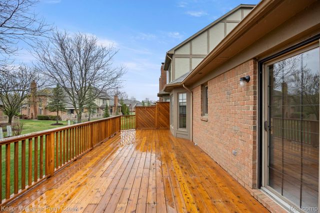 54710 Bellingham Drive, Shelby Charter Township, MI 48316