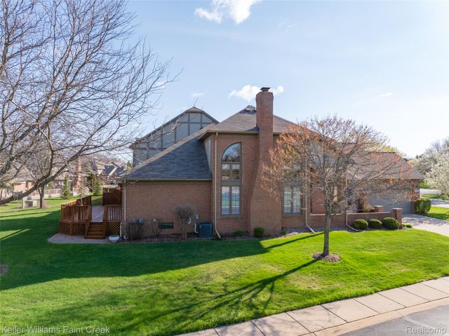 54710 Bellingham Drive, Shelby Charter Township, MI 48316
