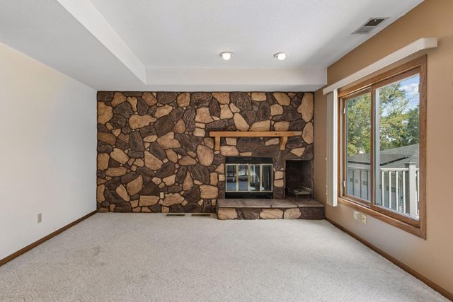 1528 Aquila Avenue N, Golden Valley, MN 55427