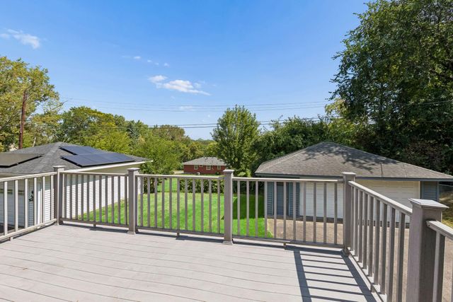 1528 Aquila Avenue N, Golden Valley, MN 55427
