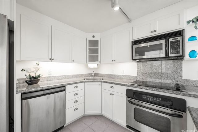 343 Hobron Lane 2202, Honolulu, HI 96815