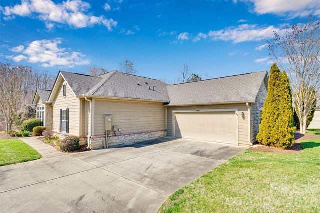 4767 Polo Gate Boulevard, Charlotte, NC 28216
