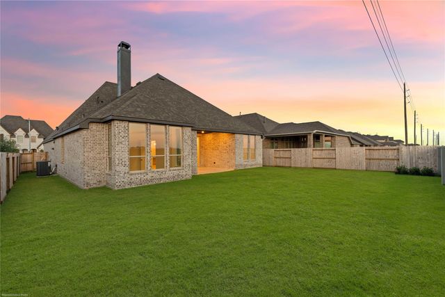 4321 Clydesdale Drive, Aubrey, TX 76227