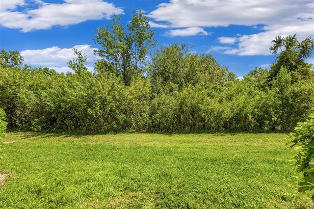 5180 NORTHRIDGE ROAD 110, Sarasota, FL 34238