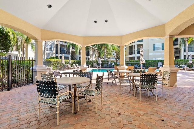 5180 NORTHRIDGE ROAD 110, Sarasota, FL 34238