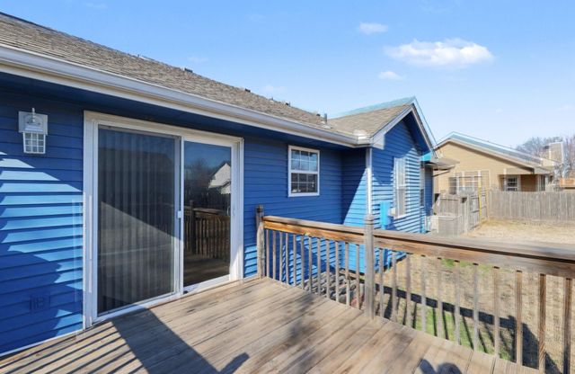 746 E Karla Ct, Haysville, KS 67060