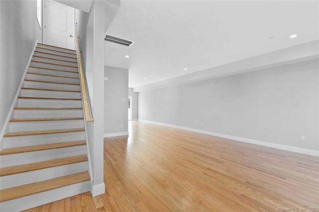 232 Columbus Avenue 5, New Haven, CT 06519