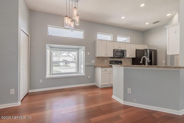 2891 ST. MAARTEN Court, Jacksonville Beach, FL 32250