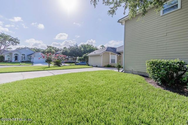 2891 ST. MAARTEN Court, Jacksonville Beach, FL 32250
