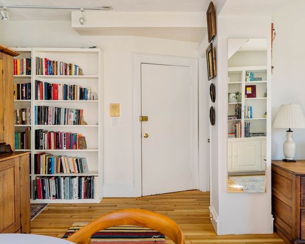 6 Shepard Street 4, Cambridge, MA 02138