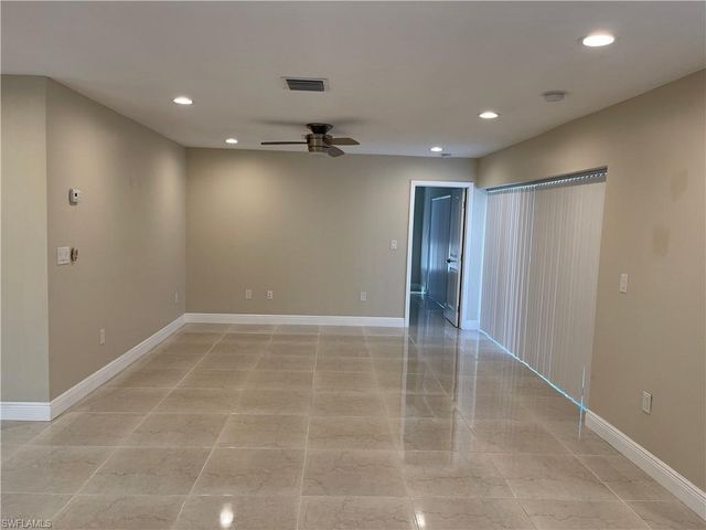 255 Pine Valley CIR, Naples, FL 34113