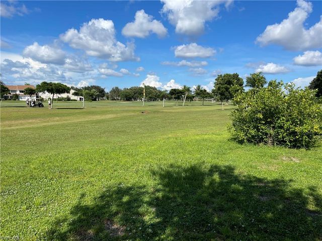 255 Pine Valley CIR, Naples, FL 34113