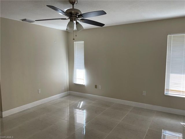 255 Pine Valley CIR, Naples, FL 34113