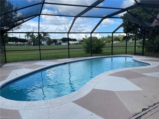 255 Pine Valley CIR, Naples, FL 34113