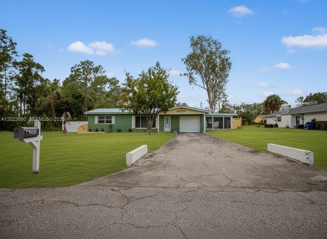 1313 E Cleveland Avenue, Lehigh Acres, FL 33972