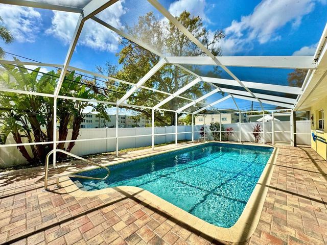 1145 STEWART DRIVE, Dunedin, FL 34698