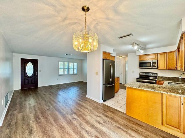 1145 STEWART DRIVE, Dunedin, FL 34698