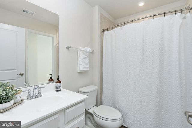 533 VIEW POINT WAY, Fredericksburg, VA 22405