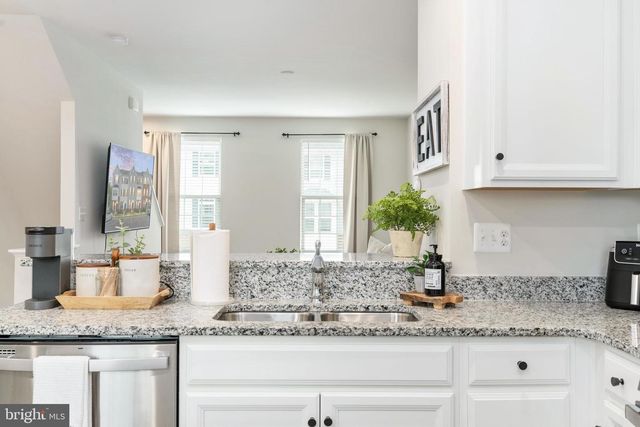 533 VIEW POINT WAY, Fredericksburg, VA 22405