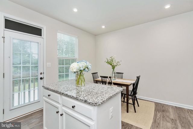 533 VIEW POINT WAY, Fredericksburg, VA 22405