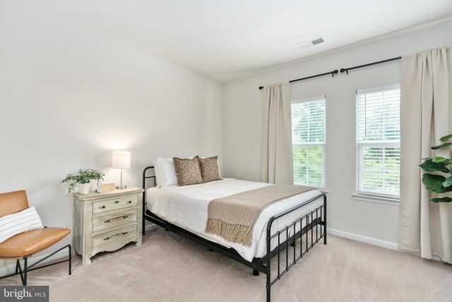 533 VIEW POINT WAY, Fredericksburg, VA 22405
