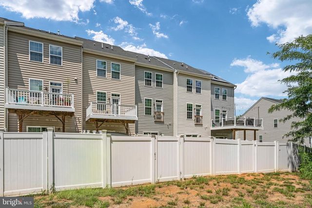 533 VIEW POINT WAY, Fredericksburg, VA 22405
